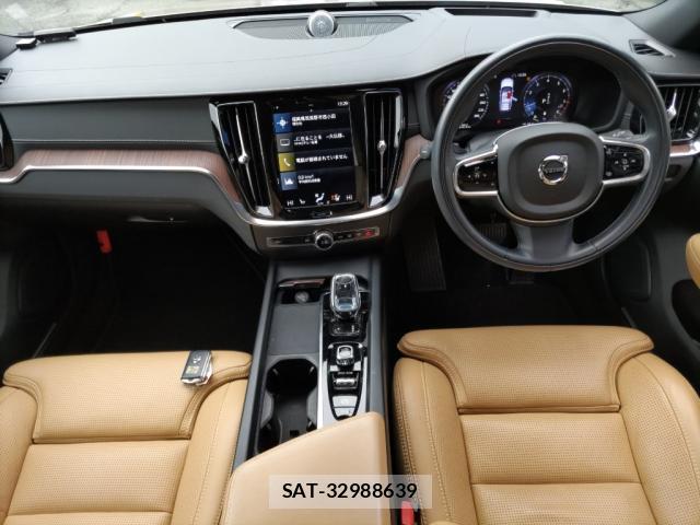 Volvo V60 2021-01 7809129-2
