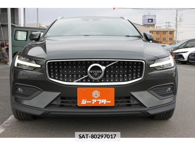 Volvo V60 2021-11 7809467-8