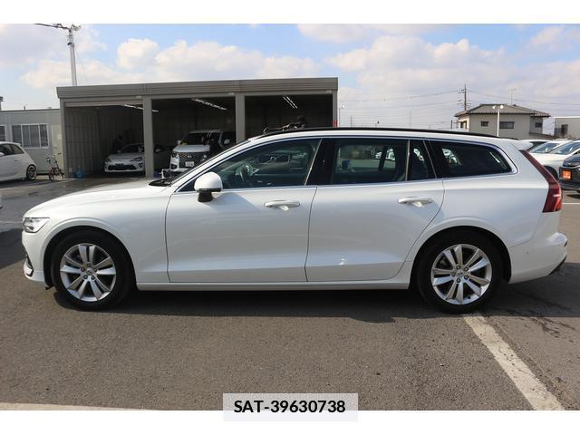 Volvo V60 2021-09 7809469-12