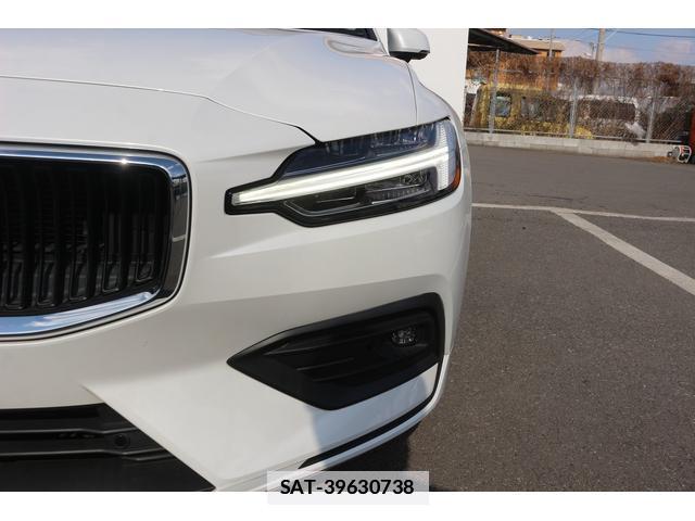 Volvo V60 2021-09 7809469-17