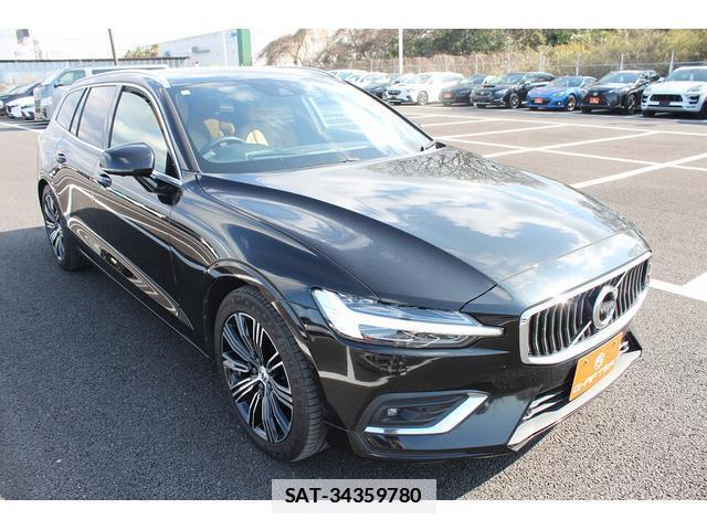 Volvo V60 2018-12 7809483-8