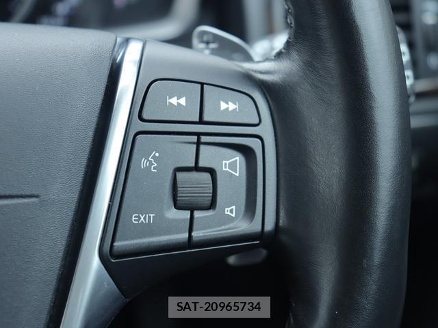 Volvo V70 2015-10 7794470-15