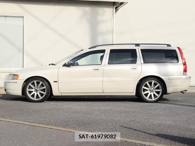 Volvo V70 2006-05 7794473-10