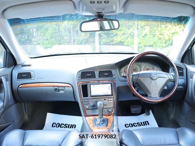 Volvo V70 2006-05 7794473-3