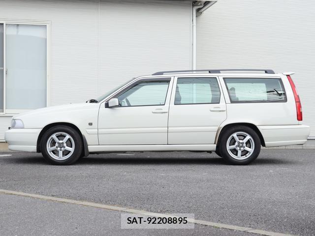 Volvo V70 2000-03 7794481-10