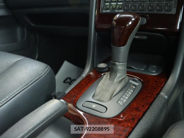 Volvo V70 2000-03 7794481-18