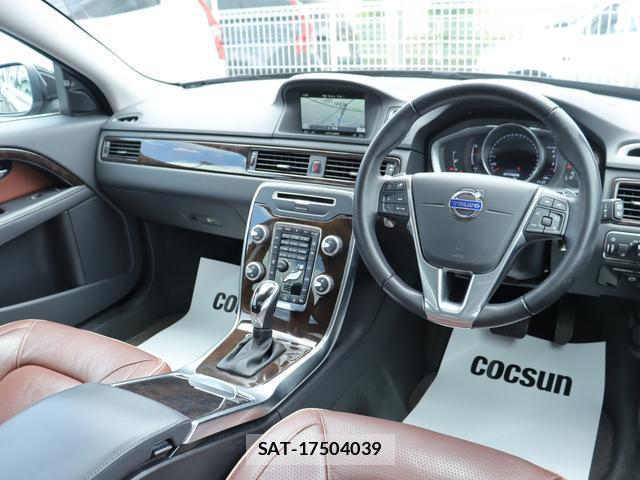 Volvo V70 2016-09 7794484-15