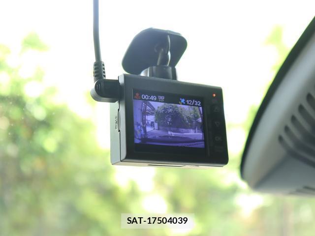 Volvo V70 2016-09 7794484-16
