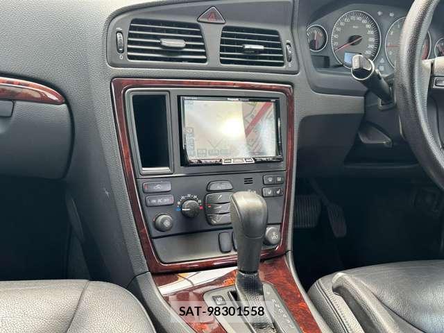Volvo V70 2007-05 7796955-8