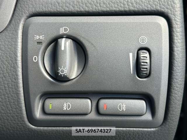 Volvo V70 2001-12 7796963-11