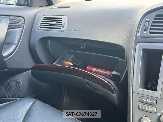 Volvo V70 2001-12 7796963-14