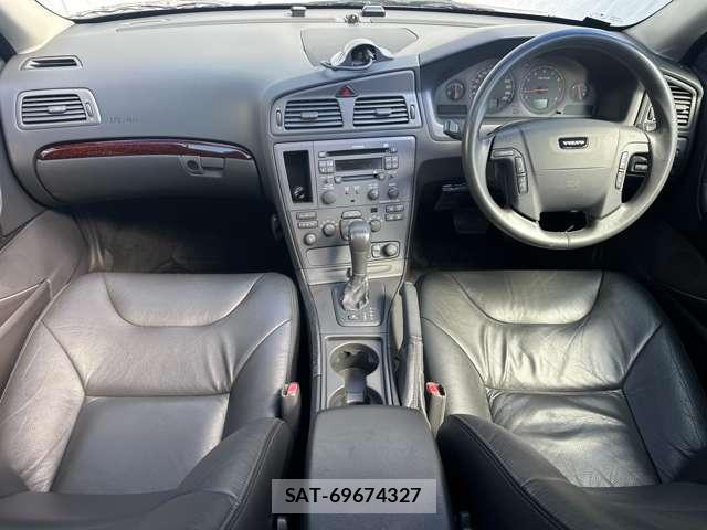 Volvo V70 2001-12 7796963-5
