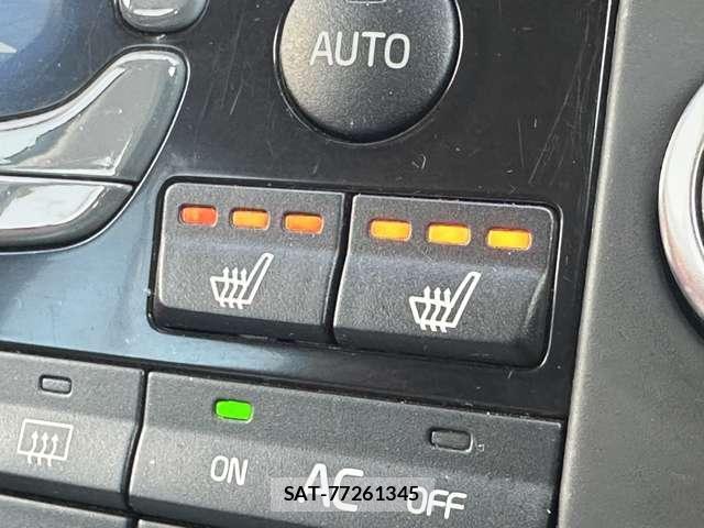 Volvo V70 2011-02 7796968-11