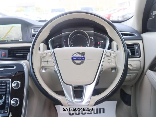 Volvo V70 2016-06 7798743-11