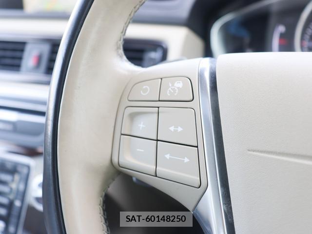 Volvo V70 2016-06 7798743-13