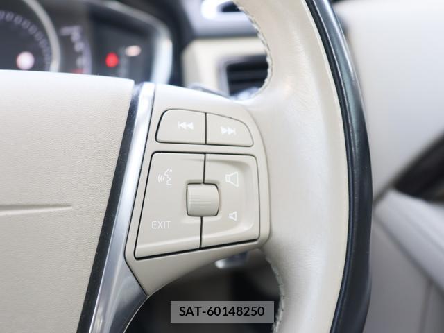 Volvo V70 2016-06 7798743-14