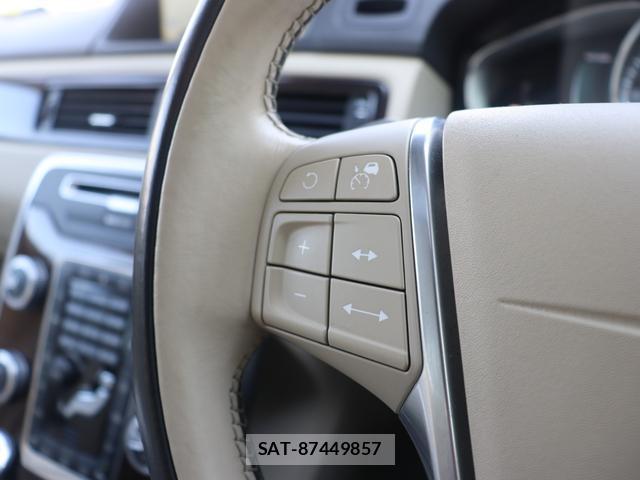 Volvo V70 2015-09 7798747-13