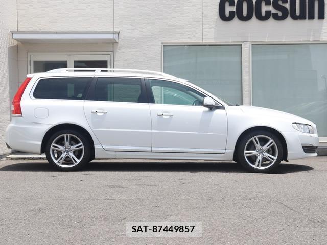 Volvo V70 2015-09 7798747-6