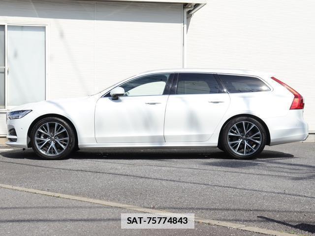 Volvo V90 2020-02 7794487-10