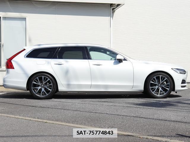Volvo V90 2020-02 7794487-6