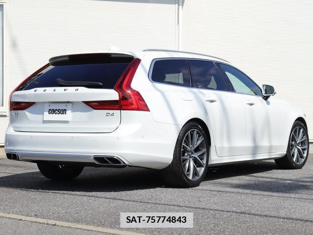 Volvo V90 2020-02 7794487-7