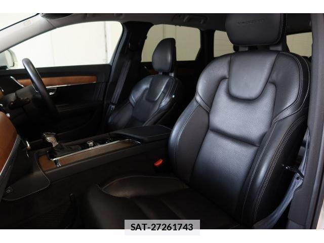 Volvo V90 2018-10 7796205-11