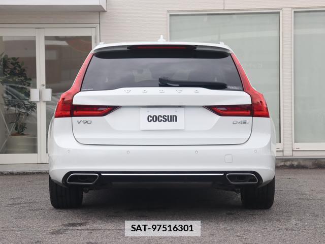 Volvo V90 2019-06 7798732-8