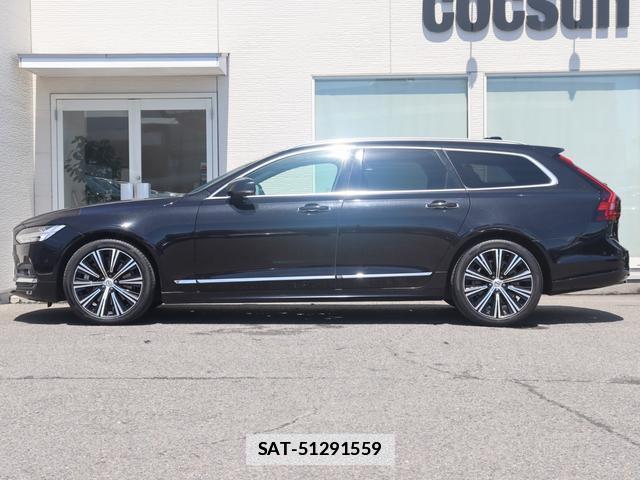 Volvo V90 2021-09 7798740-10