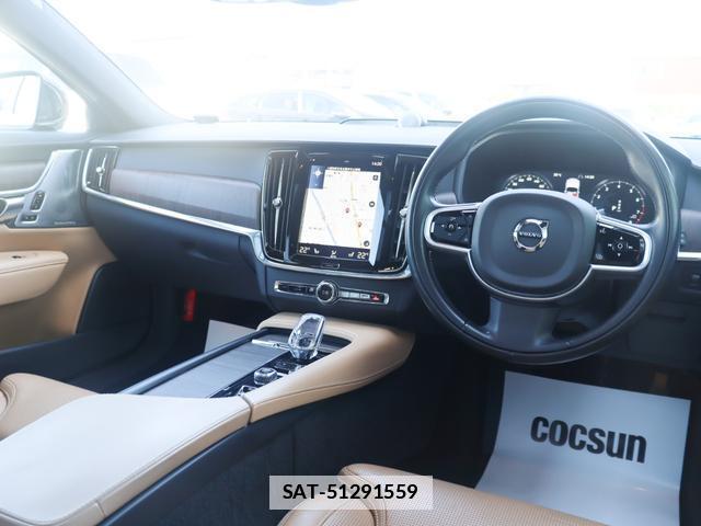 Volvo V90 2021-09 7798740-15