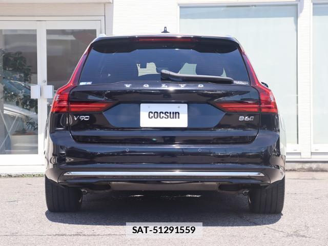 Volvo V90 2021-09 7798740-8