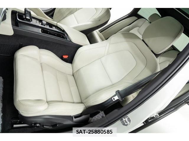 Volvo V90 2021-04 7807063-12