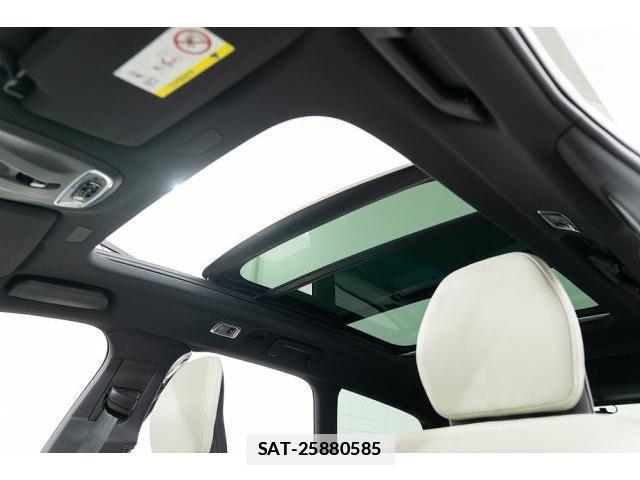 Volvo V90 2021-04 7807063-16