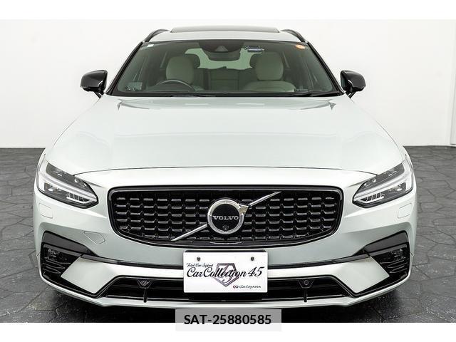 Volvo V90 2021-04 7807063-5