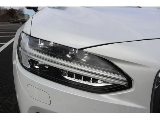 Volvo V90 2017-06 7809463-18