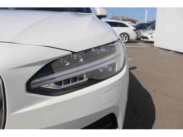 Volvo V90 2017-03 7809473-16