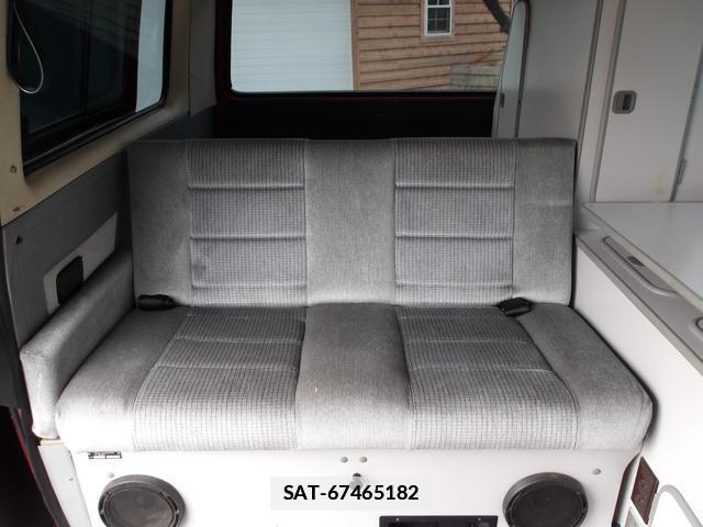 VolksWagen VANAGON 2021-07 7806243-12