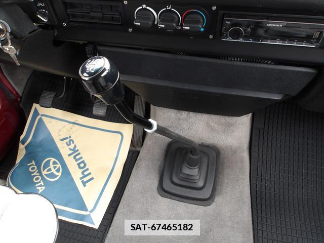 VolksWagen VANAGON 2021-07 7806243-14
