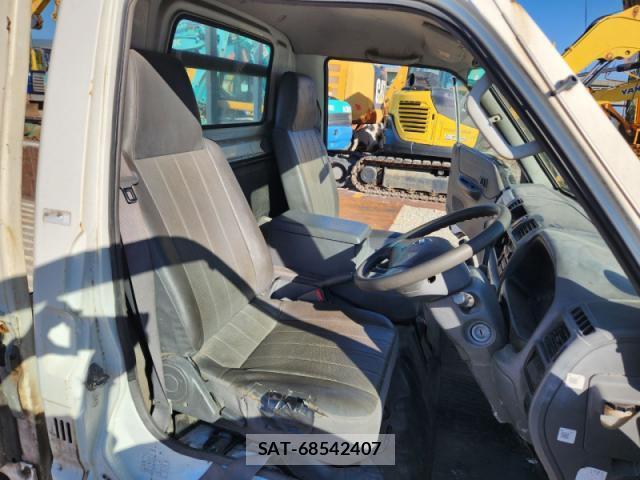 Nissan VANETTE TRUCK 2011-08 7796225-2