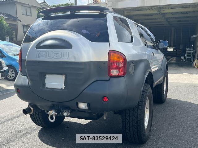 Isuzu VEHICROSS 1997-10 7795975-10