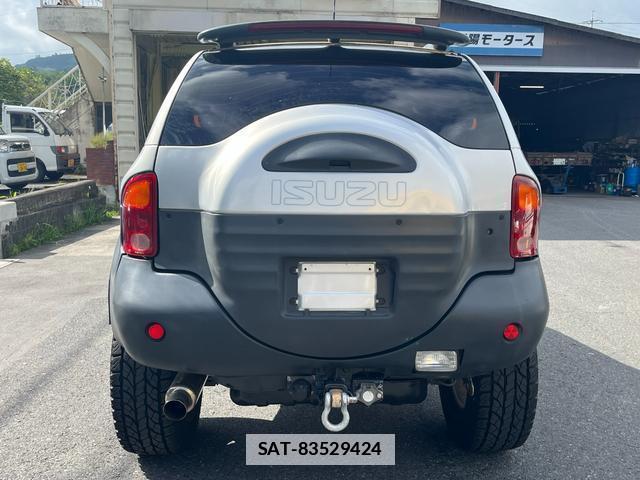 Isuzu VEHICROSS 1997-10 7795975-11