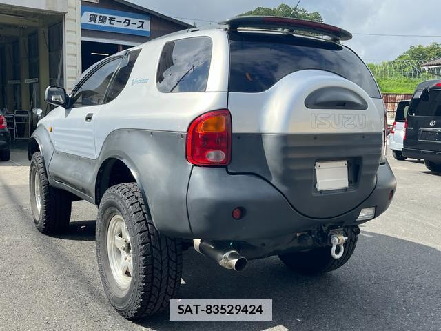 Isuzu VEHICROSS 1997-10 7795975-12