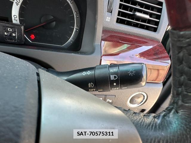 Toyota VELLFIRE 2010-10 7793586-8