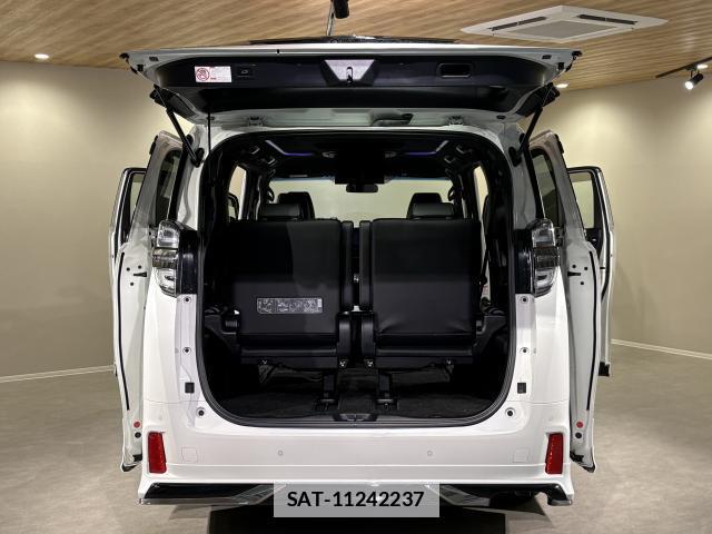 Toyota VELLFIRE 2020-10 7795359-18