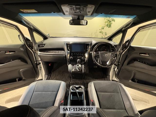 Toyota VELLFIRE 2020-10 7795359-2