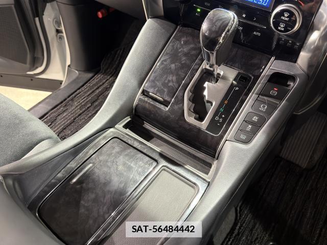 Toyota VELLFIRE 2020-12 7795405-15