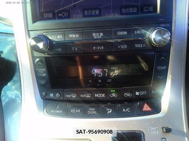 Toyota VELLFIRE 2014-03 7795605-11