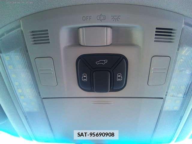 Toyota VELLFIRE 2014-03 7795605-18