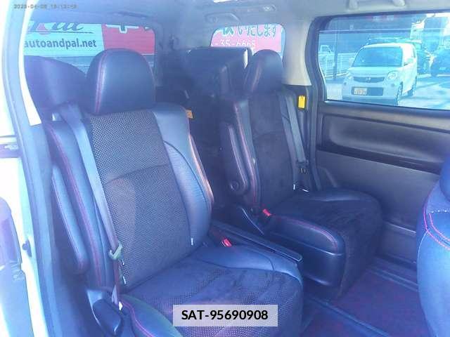 Toyota VELLFIRE 2014-03 7795605-6