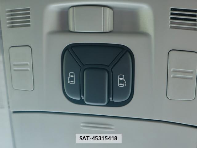 Toyota VELLFIRE 2012-06 7798334-9