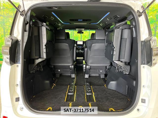 Toyota VELLFIRE 2022-06 7799559-11
